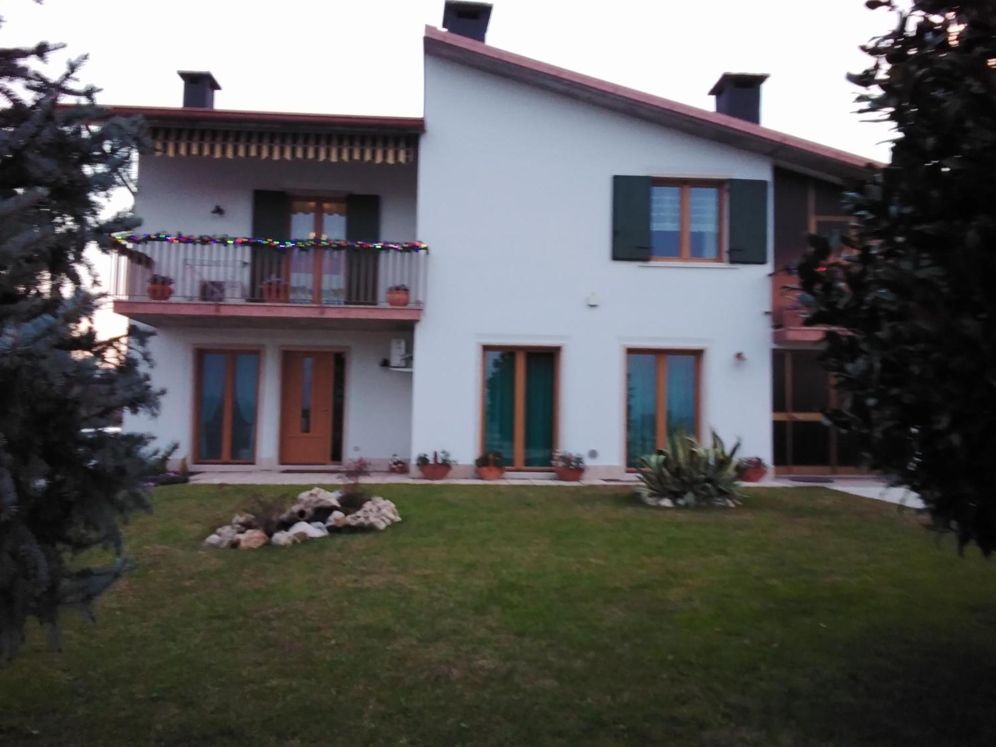 B&B Carmen Biondani Pescantina Esterno foto